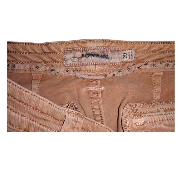 Torrid Light Terracotta cuffed shorts size 20 - Picture 3 of 3